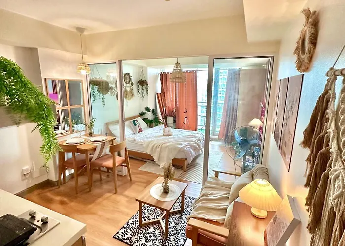 Cityscape Staycation By H&b Hotel Manilla