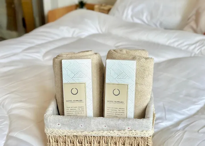 Cityscape Staycation By H&b Hotel
